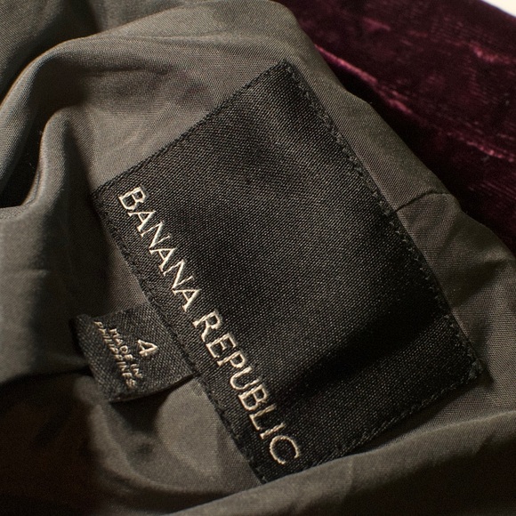 Banana Republic Purple Velvet Suit (Jacket size Small, Pants size 4) - Picture 6 of 8